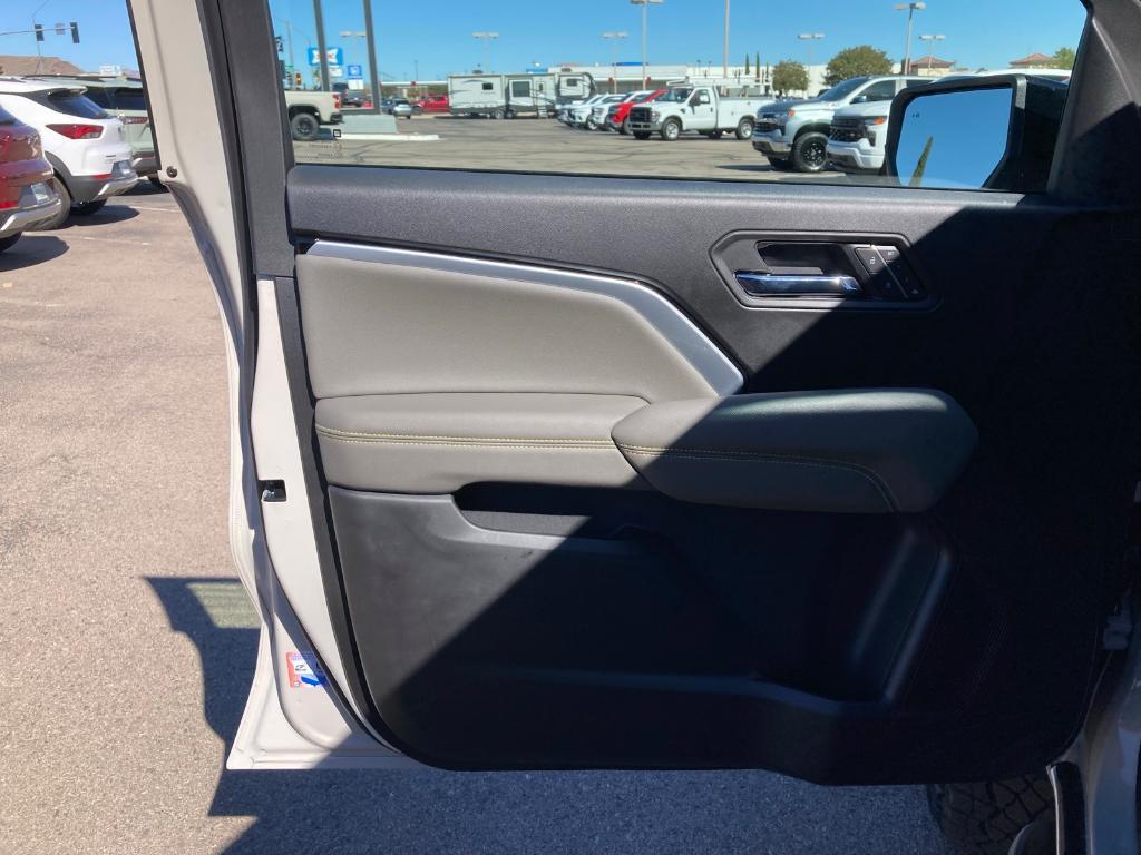 new 2026 Chevrolet Colorado car, priced at $64,294