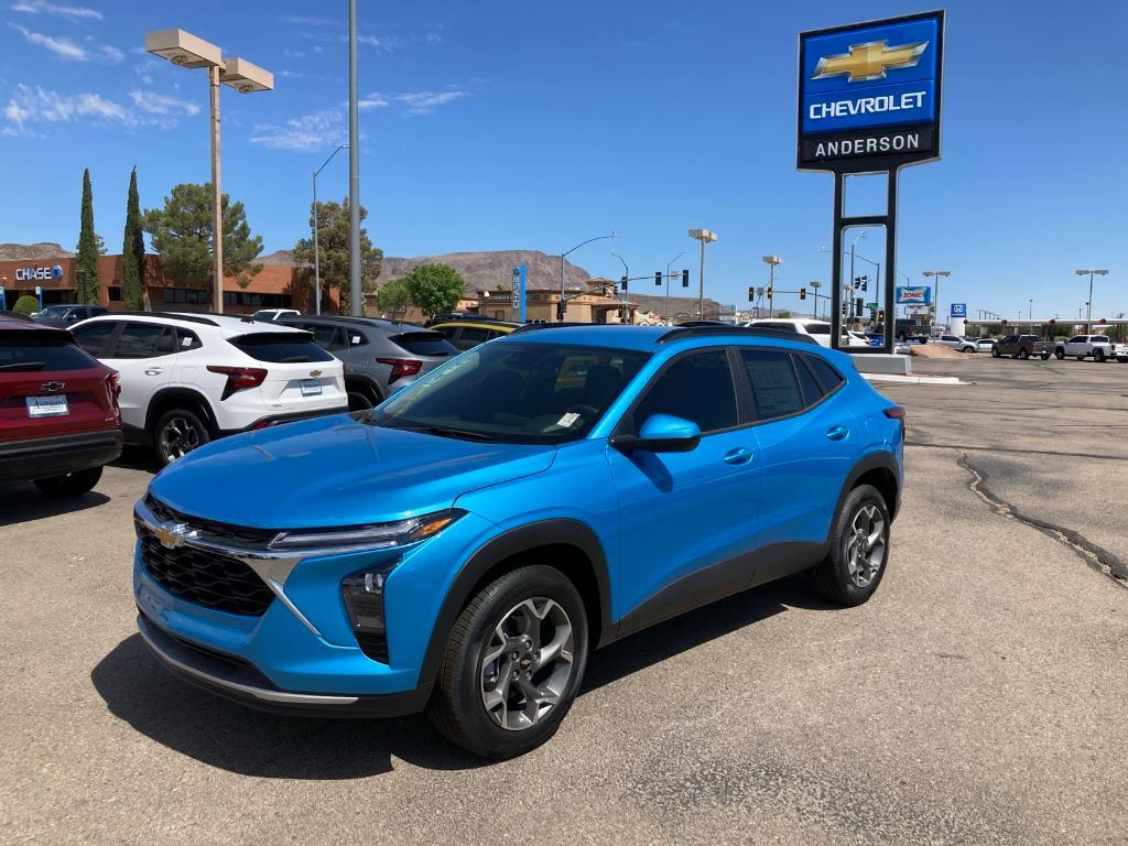 new 2025 Chevrolet Trax car, priced at $26,604