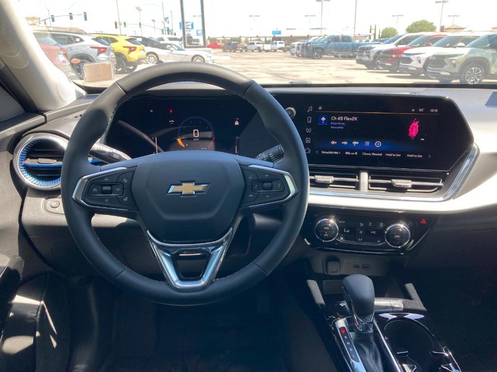 new 2025 Chevrolet Trax car, priced at $26,604