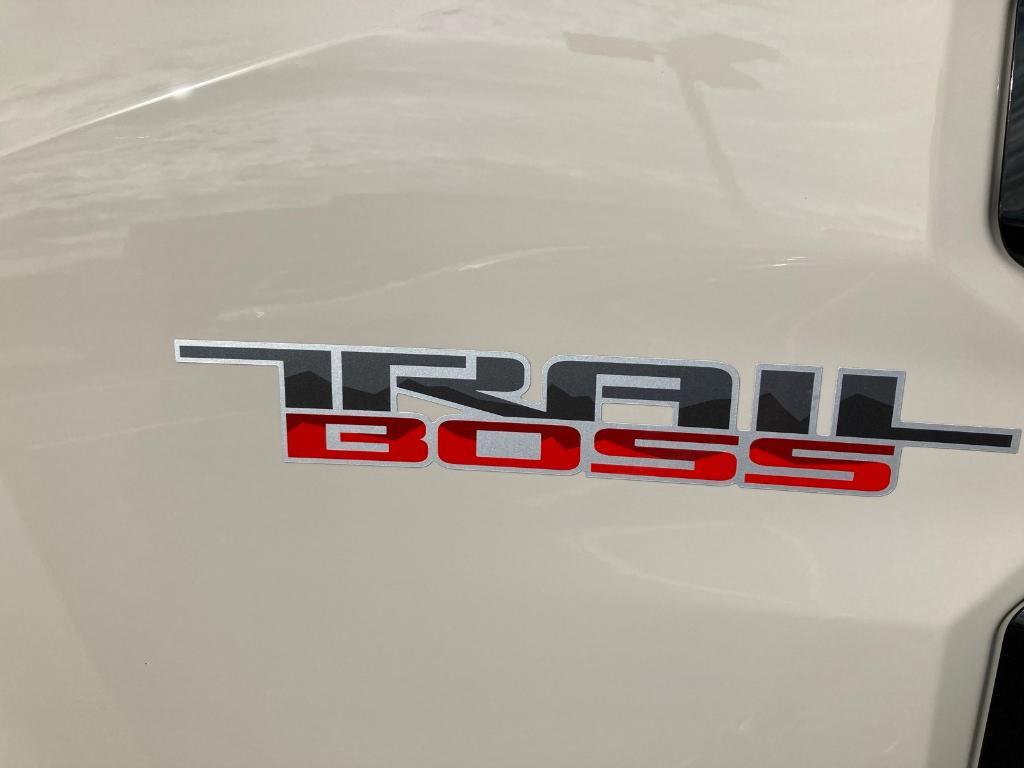 new 2026 Chevrolet Colorado car, priced at $47,544