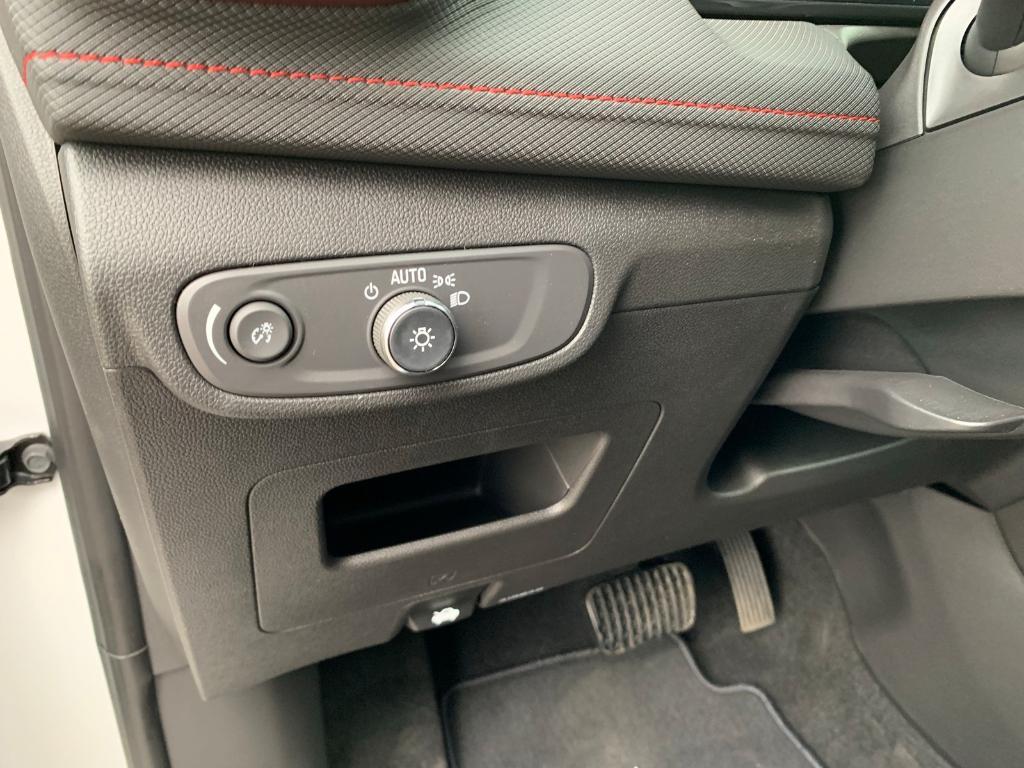 new 2025 Chevrolet TrailBlazer car, priced at $31,581