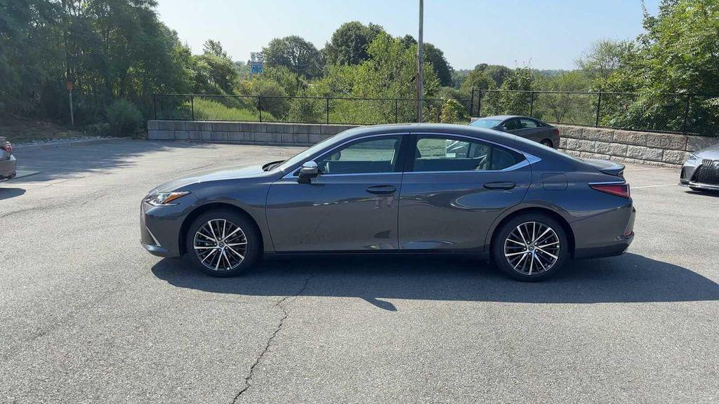 new 2025 Lexus ES 350 car, priced at $49,004