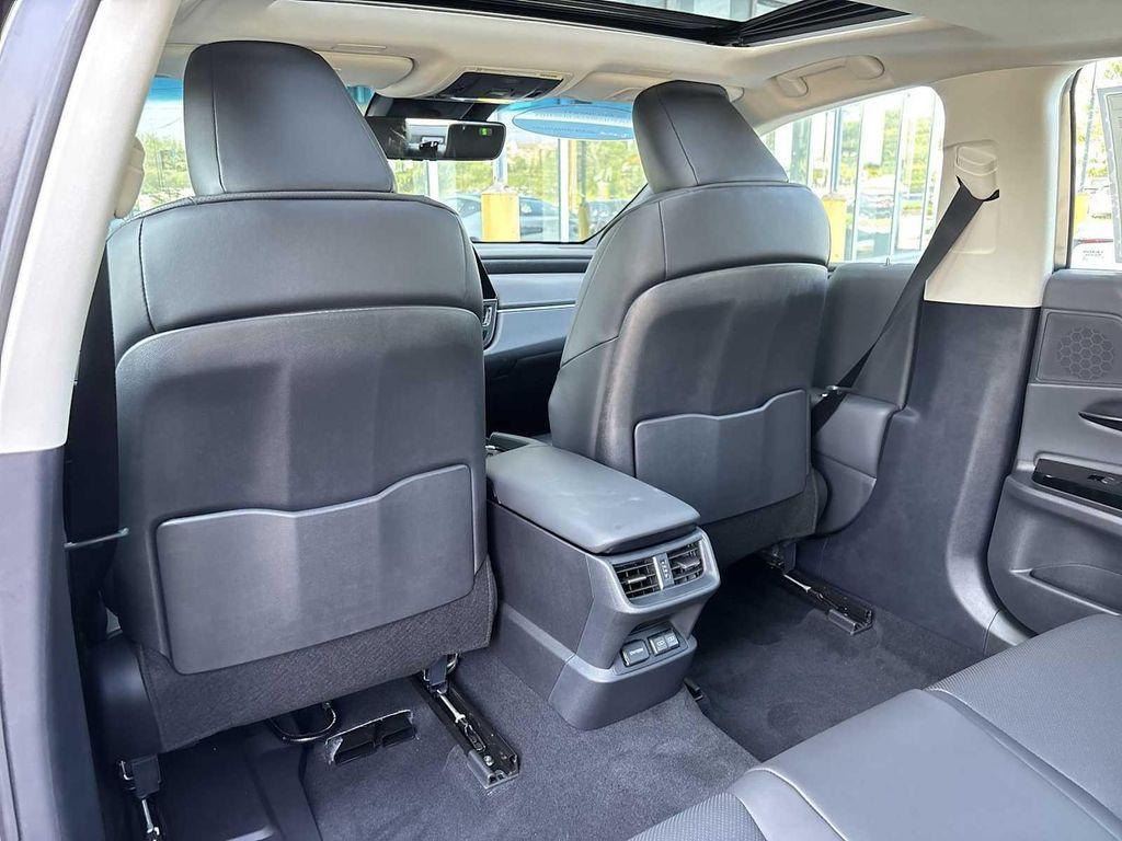 new 2025 Lexus ES 350 car, priced at $49,004