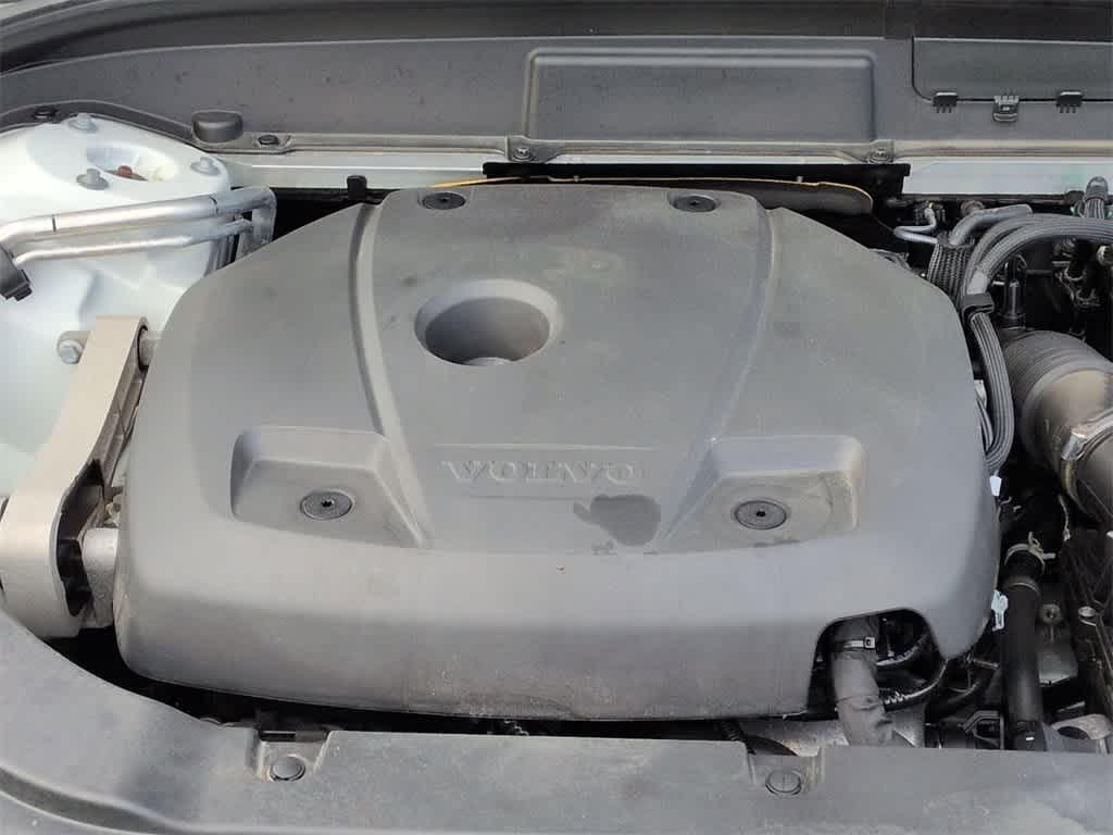 used 2021 Volvo XC60 car, priced at $21,998