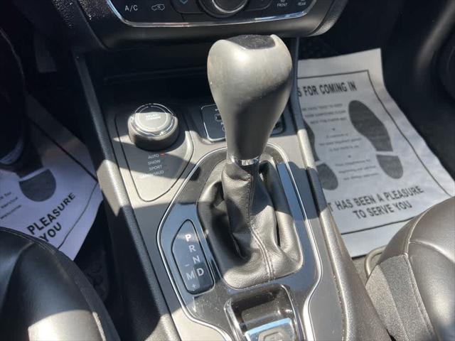 used 2020 Jeep Cherokee car, priced at $19,991