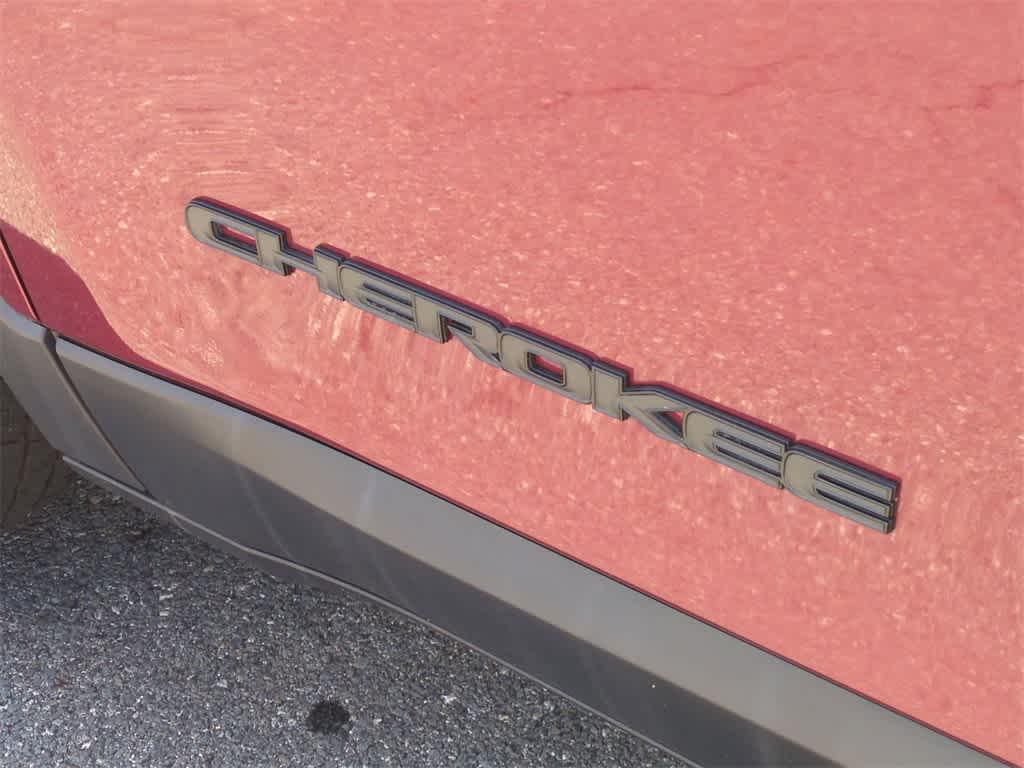 used 2020 Jeep Cherokee car, priced at $19,396