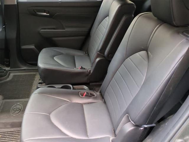 used 2020 Toyota Highlander car, priced at $32,587