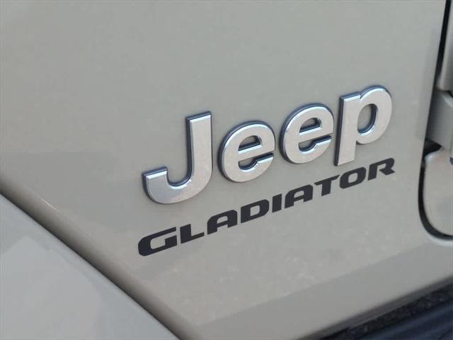 used 2022 Jeep Gladiator car, priced at $33,998