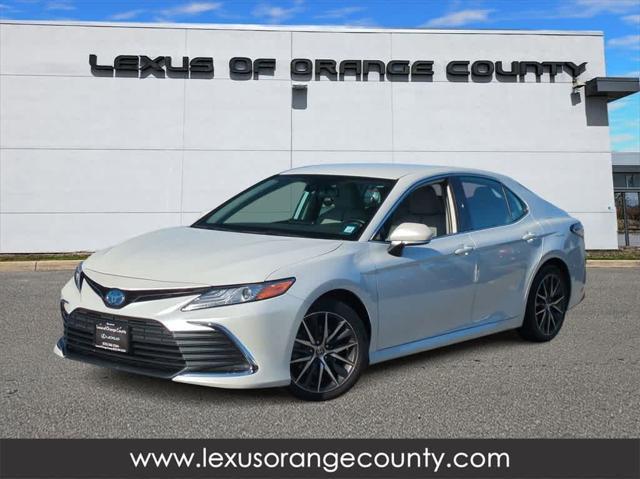 used 2022 Toyota Camry Hybrid car, priced at $27,998