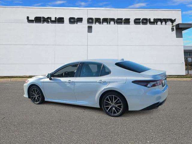 used 2022 Toyota Camry Hybrid car, priced at $27,998