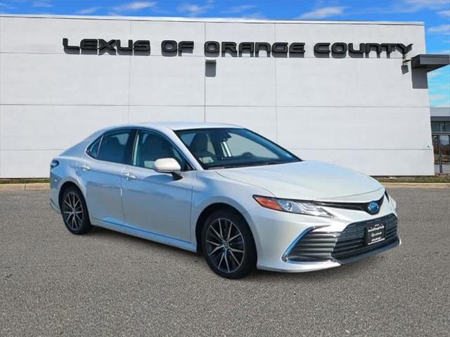 used 2022 Toyota Camry Hybrid car, priced at $27,998