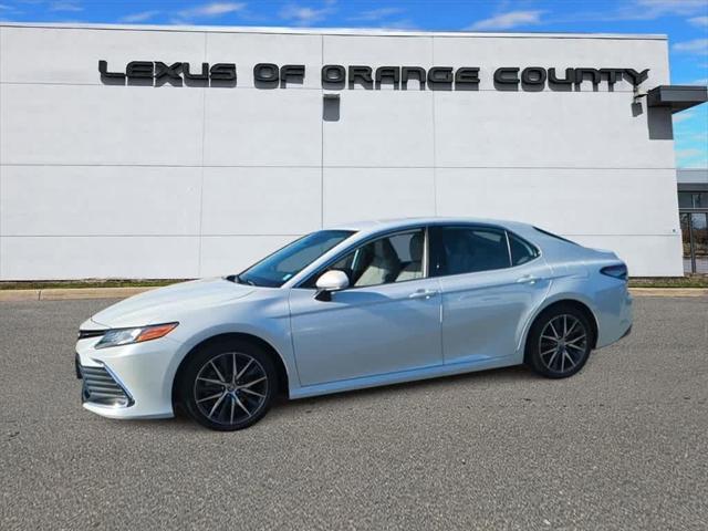 used 2022 Toyota Camry Hybrid car, priced at $27,998