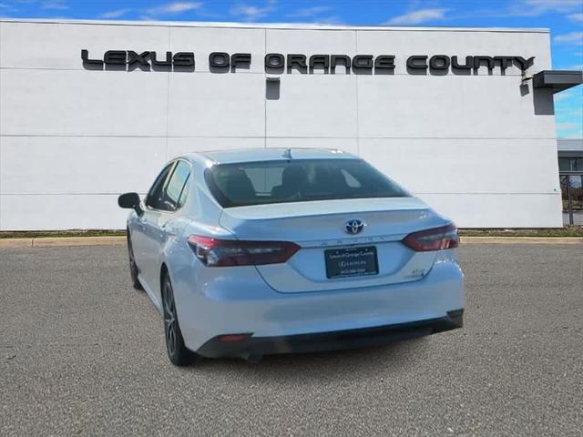 used 2022 Toyota Camry Hybrid car, priced at $27,998