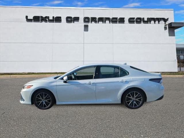 used 2022 Toyota Camry Hybrid car, priced at $27,998