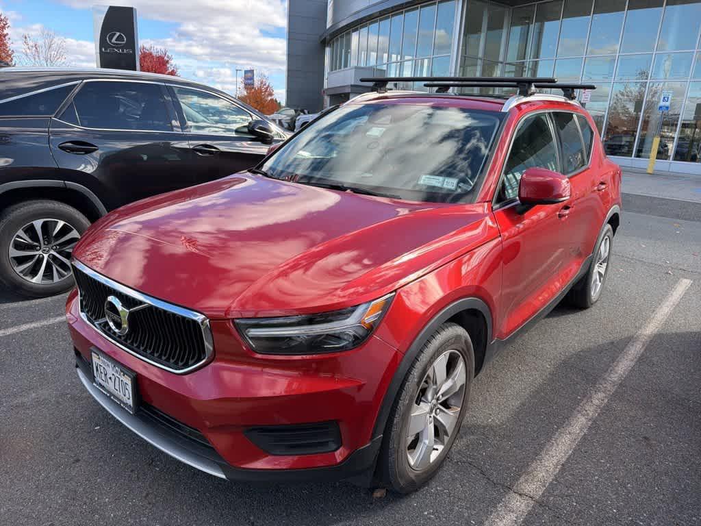 used 2020 Volvo XC40 car, priced at $21,298
