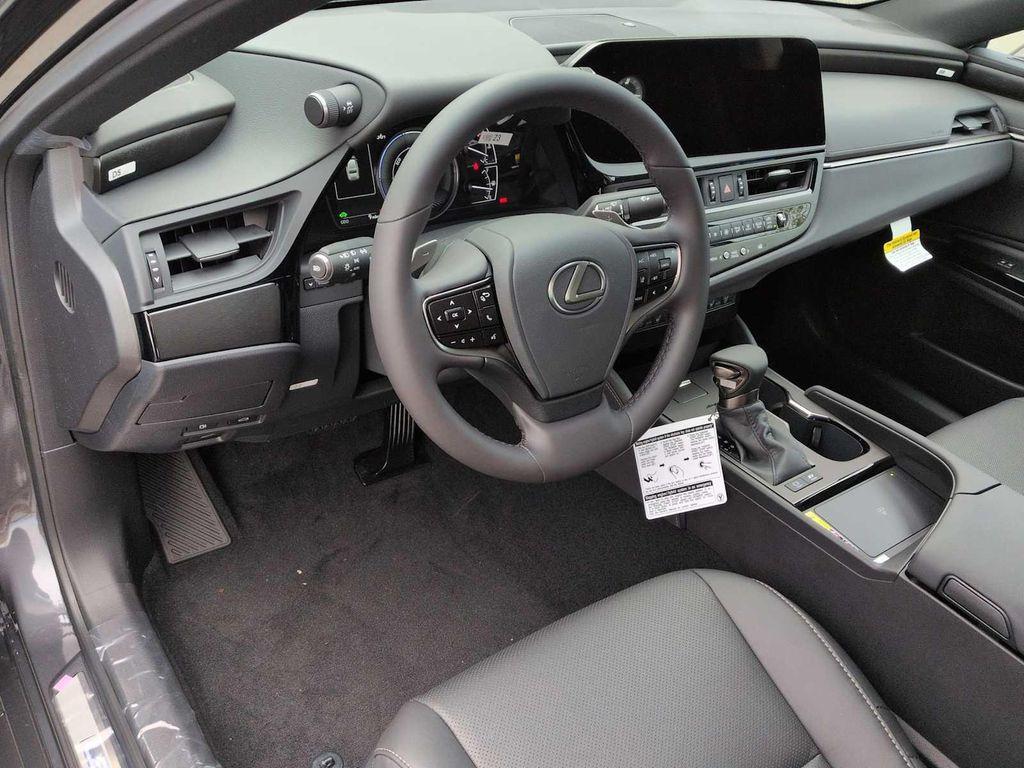 new 2025 Lexus ES 300h car, priced at $51,029