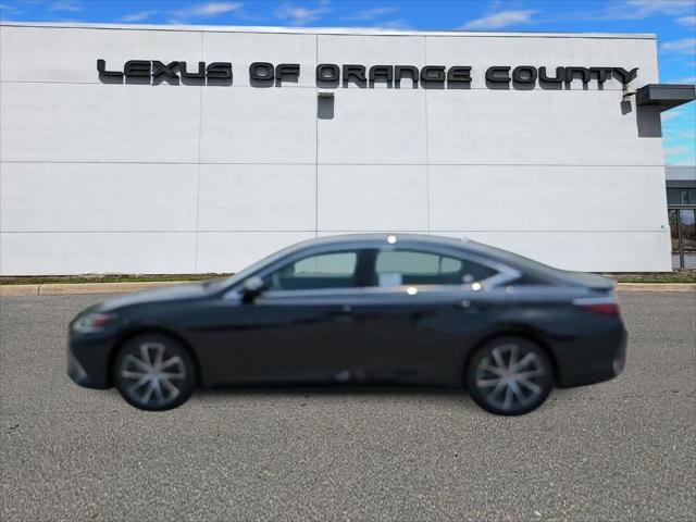 new 2025 Lexus ES 300h car, priced at $49,530