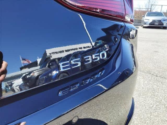 new 2024 Lexus ES 350 car, priced at $47,715