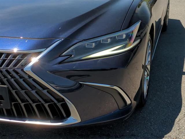 used 2022 Lexus ES 350 car, priced at $41,302