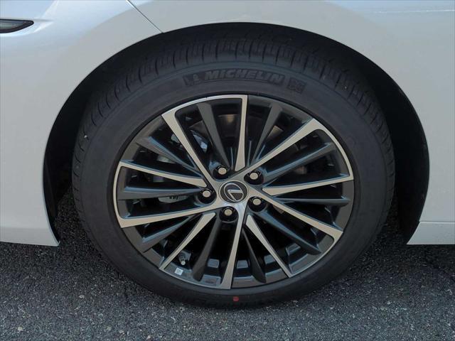 new 2025 Lexus ES 350 car, priced at $47,880