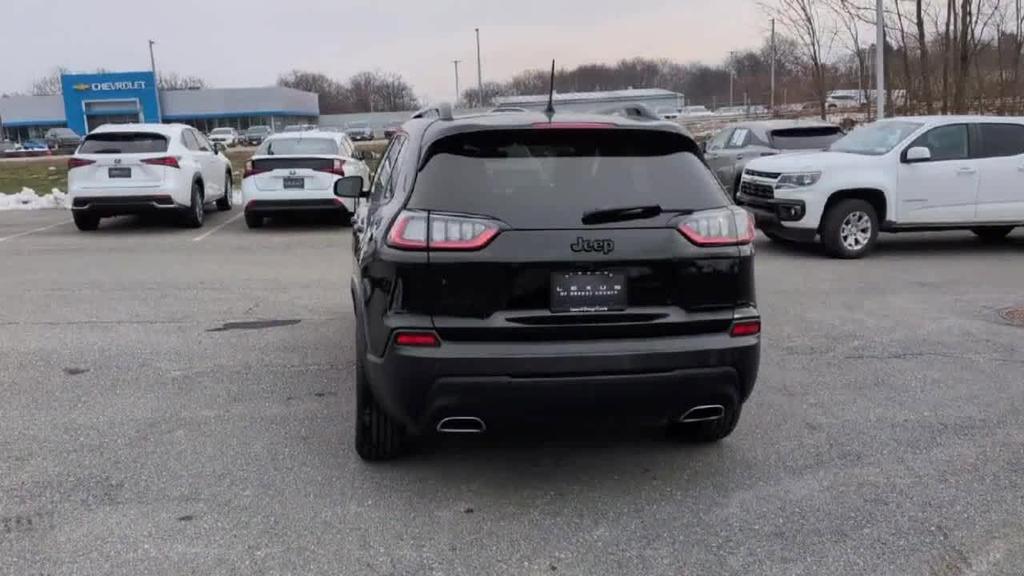 used 2019 Jeep Cherokee car, priced at $12,899