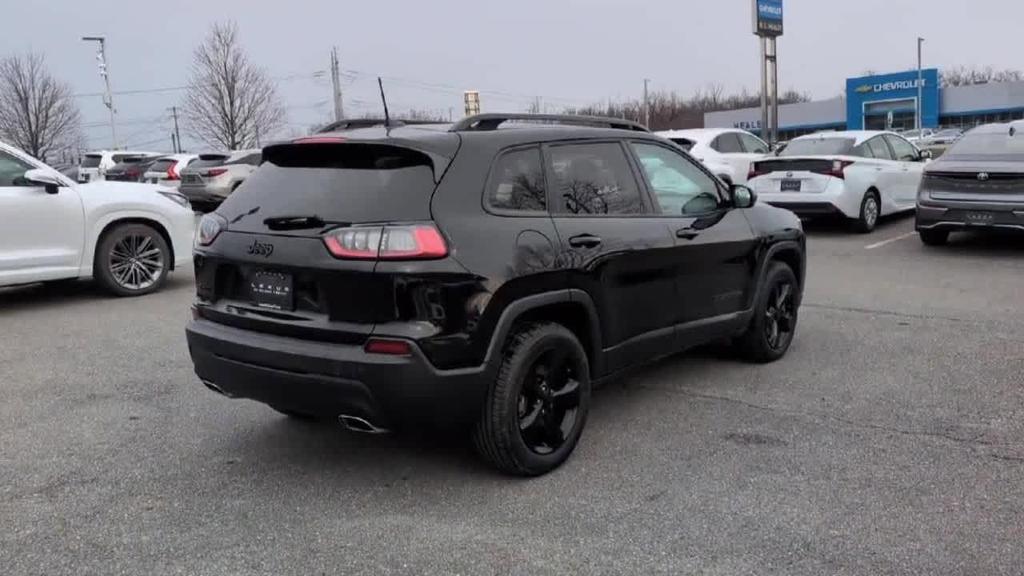 used 2019 Jeep Cherokee car, priced at $12,899