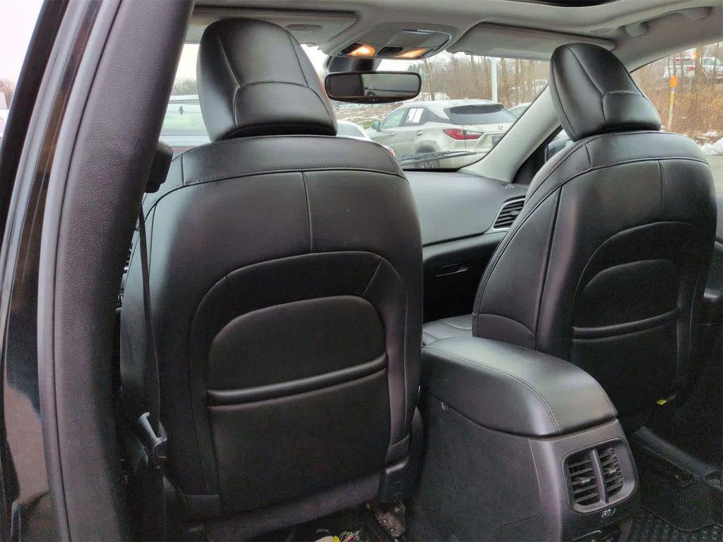 used 2019 Jeep Cherokee car, priced at $12,899