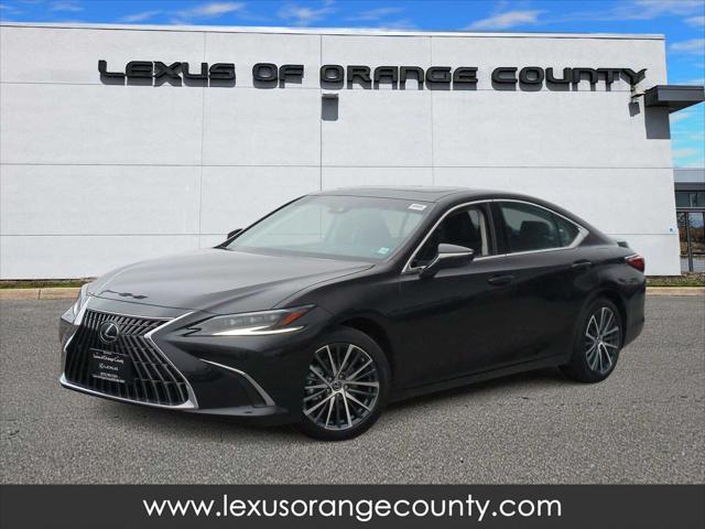 new 2025 Lexus ES 300h car, priced at $52,294