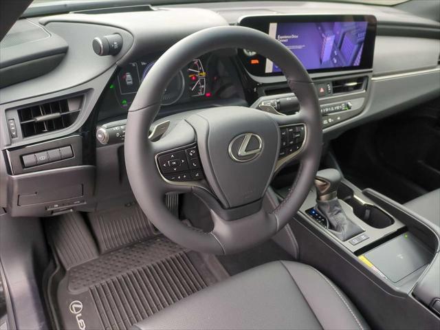 new 2025 Lexus ES 300h car, priced at $52,294