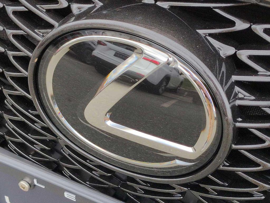 new 2025 Lexus ES 350 car, priced at $50,805