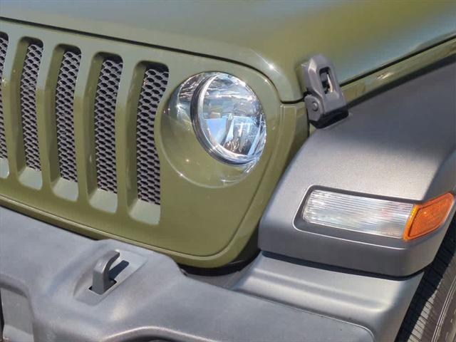 used 2021 Jeep Wrangler Unlimited car, priced at $27,230