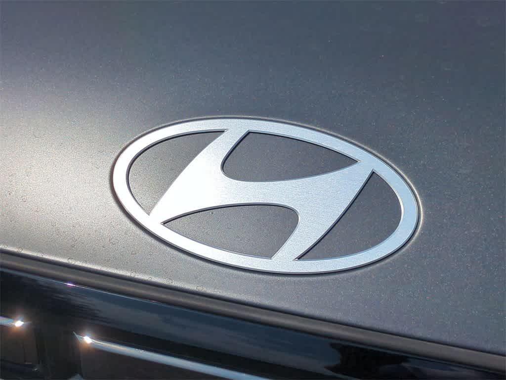 used 2024 Hyundai Santa Fe car, priced at $36,500