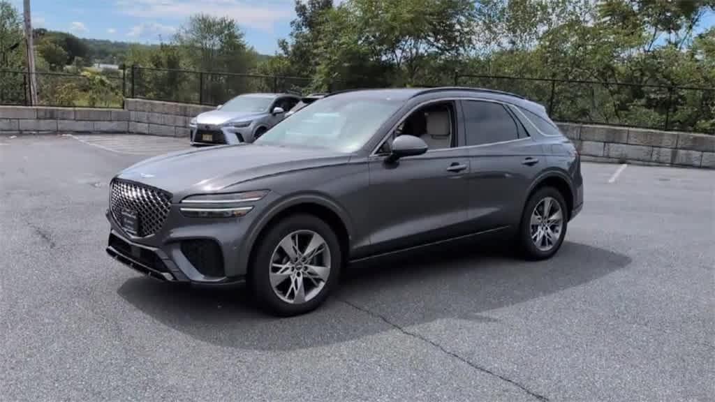used 2022 Genesis GV70 car, priced at $31,998
