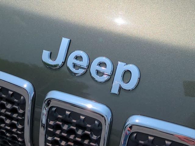 used 2021 Jeep Cherokee car, priced at $22,993