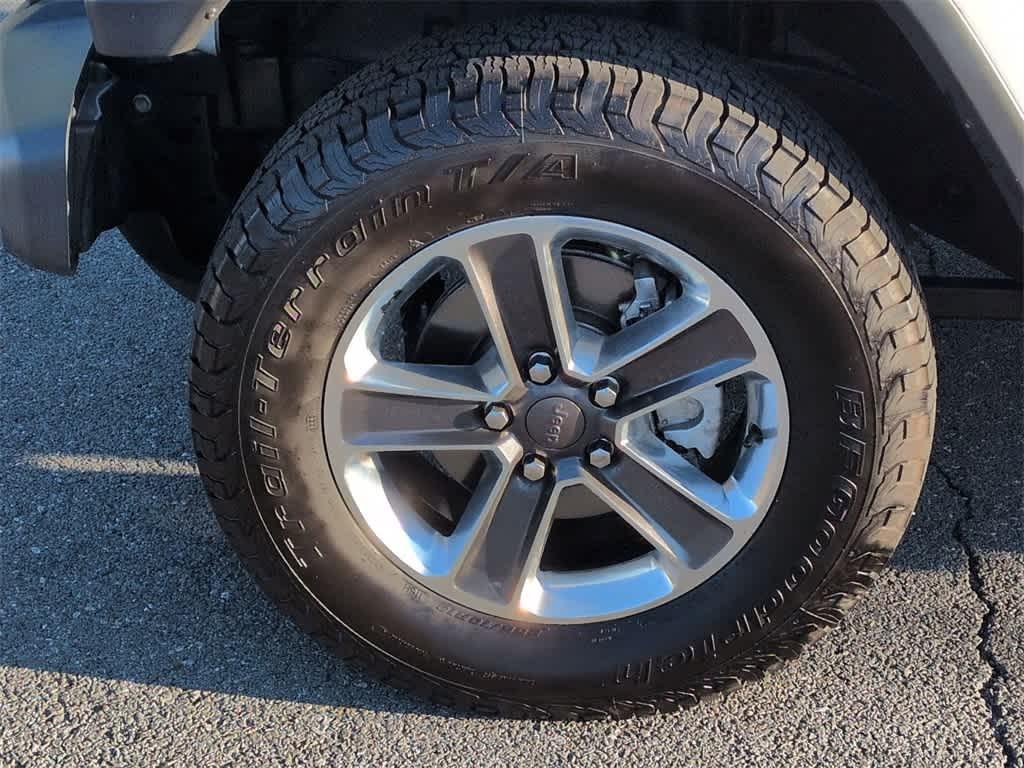 used 2019 Jeep Wrangler Unlimited car, priced at $26,998