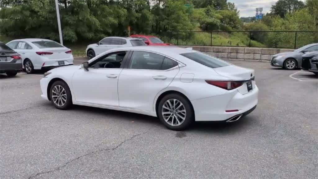 used 2022 Lexus ES 350 car, priced at $32,998