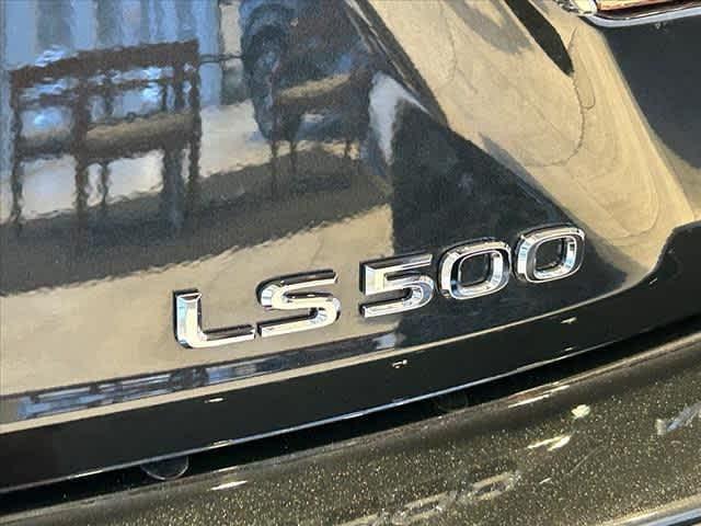 new 2023 Lexus LS 500 car, priced at $108,320