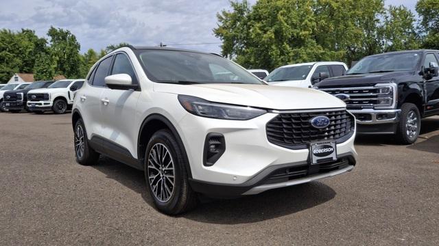 new 2025 Ford Escape PHEV car, priced at $38,714