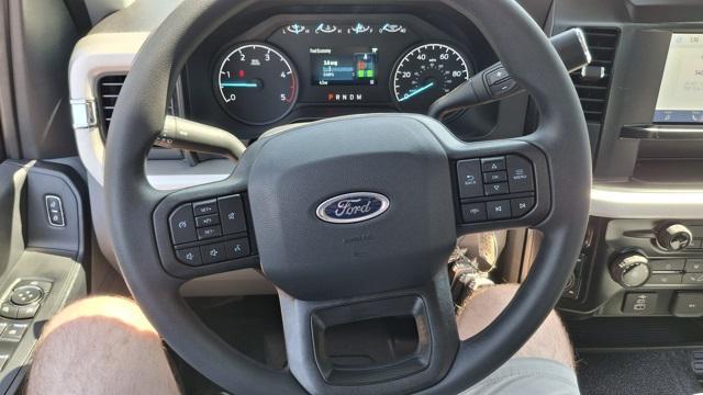 new 2025 Ford F-350 car, priced at $67,945