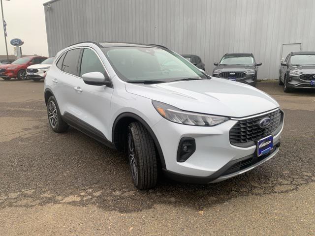 new 2025 Ford Escape car, priced at $40,498