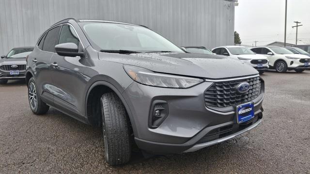 new 2025 Ford Escape car, priced at $40,598