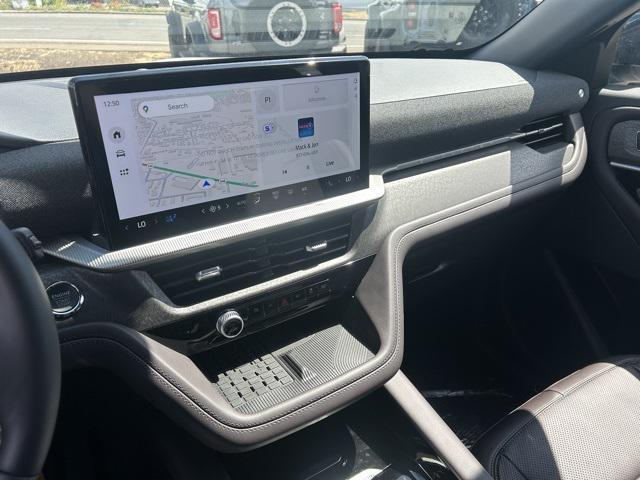 new 2025 Ford Explorer car, priced at $59,501