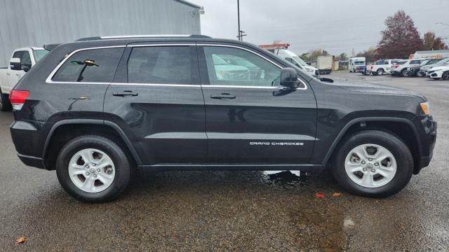 used 2016 Jeep Grand Cherokee car, priced at $14,998