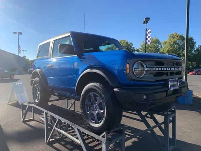 new 2024 Ford Bronco car, priced at $43,998