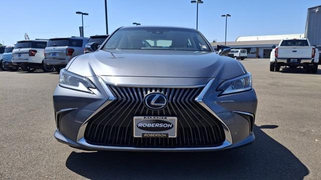 used 2019 Lexus ES 300h car, priced at $24,617