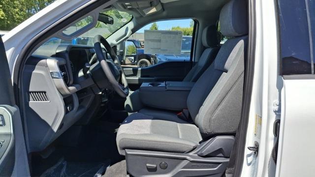 new 2025 Ford F-250 car, priced at $67,998