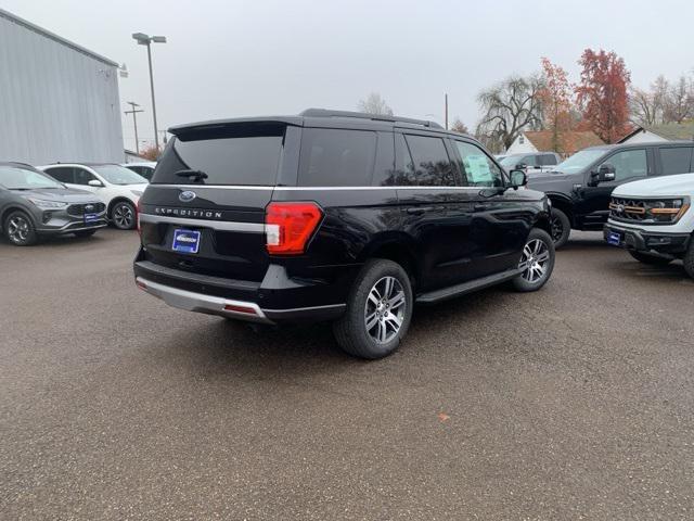 new 2024 Ford Expedition car, priced at $68,215