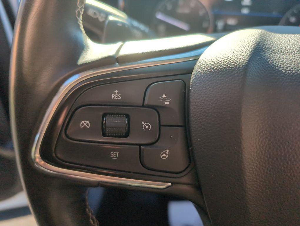 used 2022 Buick Envision car, priced at $22,750