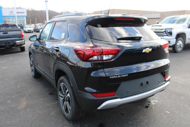 new 2025 Chevrolet TrailBlazer car, priced at $29,145