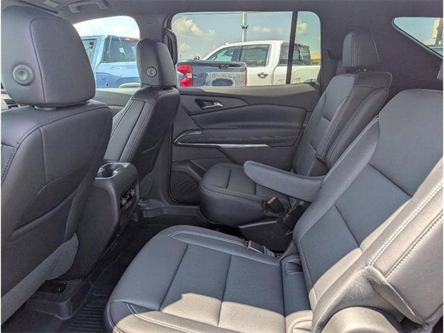 new 2025 Chevrolet Traverse car, priced at $43,354